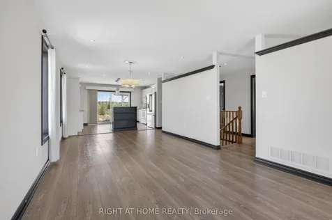 61 Seline Crescent Barrie ON L4N 5V6