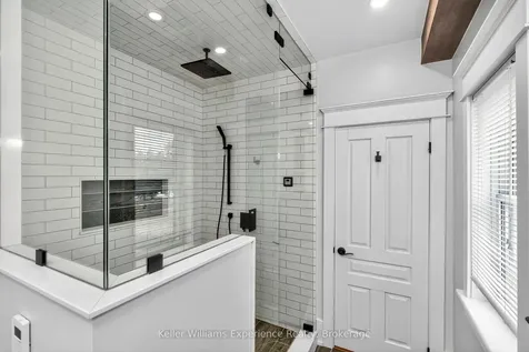 2936 Flos 6 Road W Springwater ON L0L 1P0