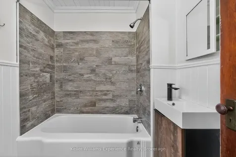 2936 Flos 6 Road W Springwater ON L0L 1P0