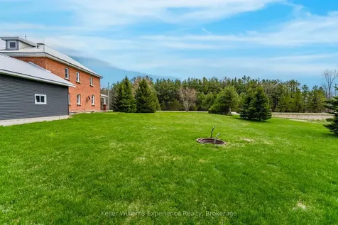 2936 Flos 6 Road W Springwater ON L0L 1P0