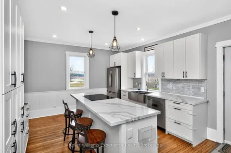 2936 Flos 6 Road W Springwater ON L0L 1P0