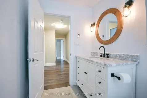 99 Oren Boulevard Barrie ON L4N 4M3