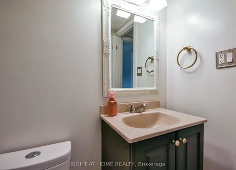99 Oren Boulevard Barrie ON L4N 4M3