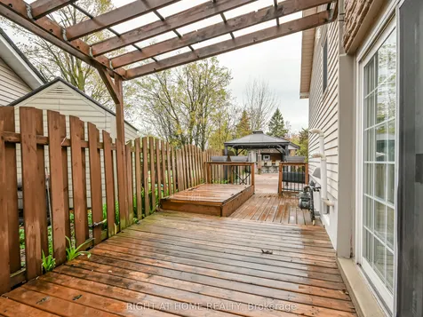 99 Oren Boulevard Barrie ON L4N 4M3