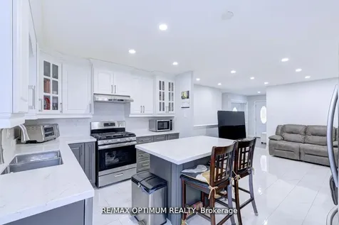 177 Hanmer Street E Barrie ON L4M 6W6