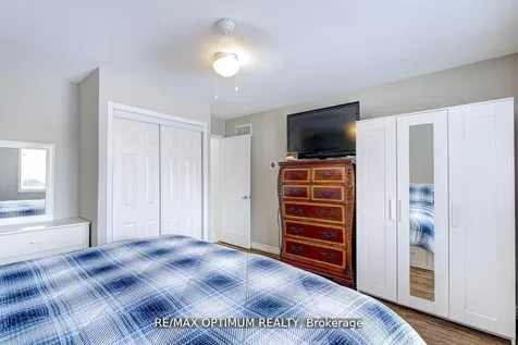 177 Hanmer Street E Barrie ON L4M 6W6