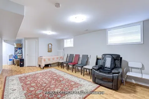 177 Hanmer Street E Barrie ON L4M 6W6