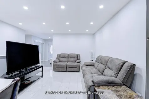 177 Hanmer Street E Barrie ON L4M 6W6