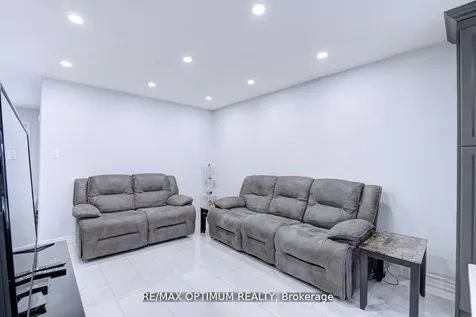 177 Hanmer Street E Barrie ON L4M 6W6