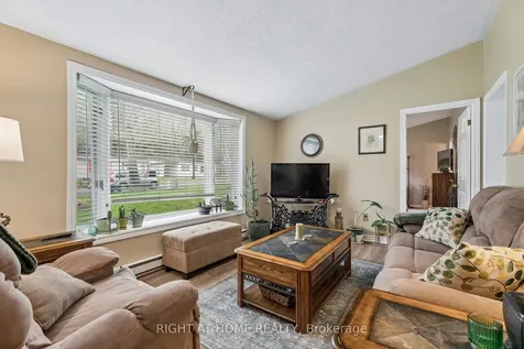 1 Allen Drive S Wasaga Beach ON L9Z 1K5