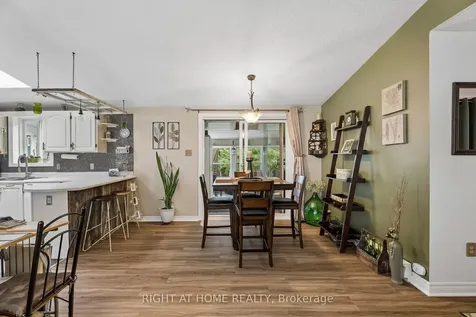 1 Allen Drive S Wasaga Beach ON L9Z 1K5
