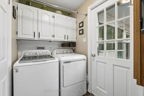 1 Allen Drive S Wasaga Beach ON L9Z 1K5