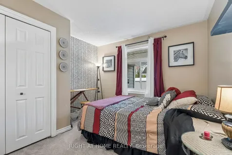 1 Allen Drive S Wasaga Beach ON L9Z 1K5