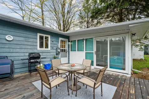 1 Allen Drive S Wasaga Beach ON L9Z 1K5