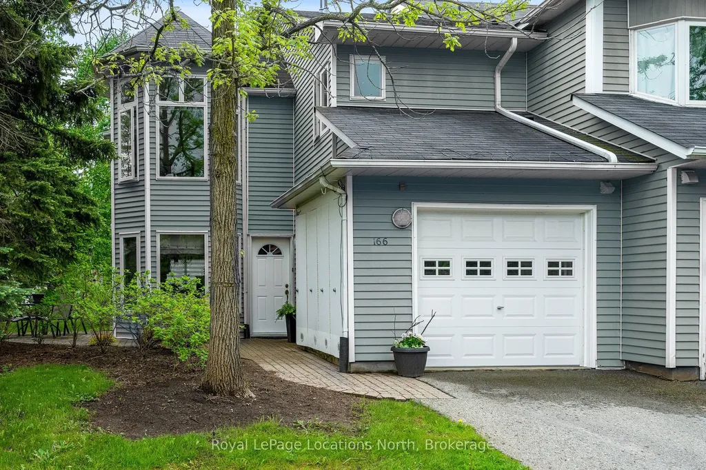 166 Fairway Crescent Collingwood ON L9Y 5B4