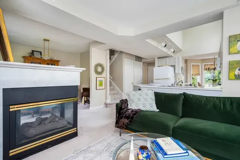 166 Fairway Crescent Collingwood ON L9Y 5B4