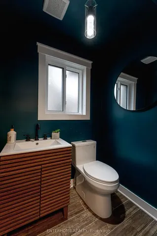 127 Birchwood Drive Barrie ON L4M 6X3