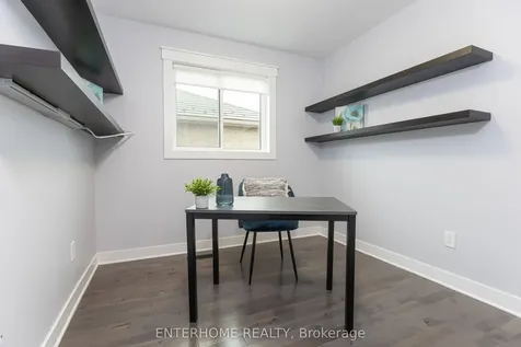127 Birchwood Drive Barrie ON L4M 6X3