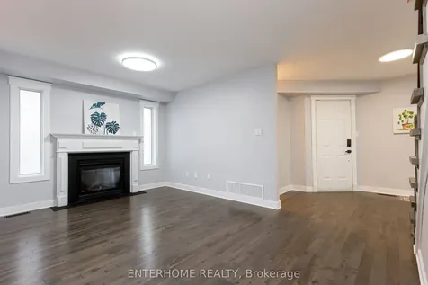 127 Birchwood Drive Barrie ON L4M 6X3