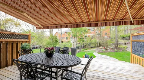 13 Bailey Court Barrie ON L4N 8N1