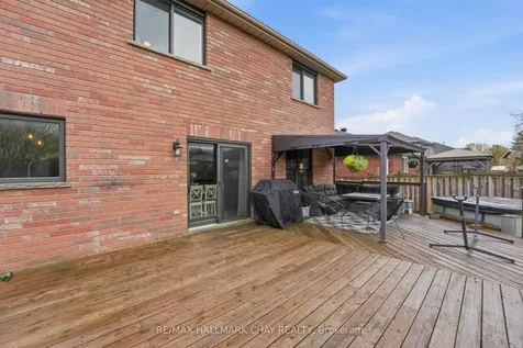 94 Ruffet Drive Barrie ON L4N 0N7