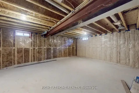 258 Duncan Street Clearview ON L0M 1S0