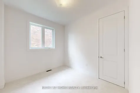 254 Wilcox Drive Clearview ON L0M 1S0