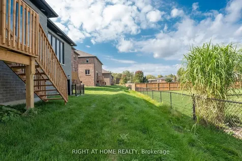 254 Wilcox Drive Clearview ON L0M 1S0