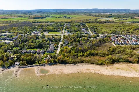 86 Marilyn Avenue S Wasaga Beach ON L9Z 2Y1