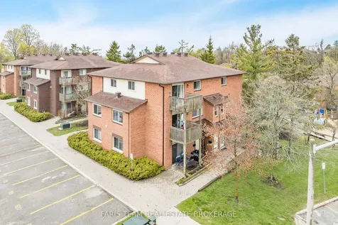 19 Meadow Lane Barrie ON L4N 7K3