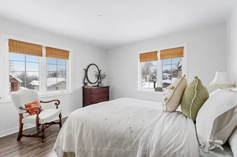 2 Forest Heights Crescent Orillia ON L3V 8J6