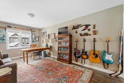 2 Forest Heights Crescent Orillia ON L3V 8J6