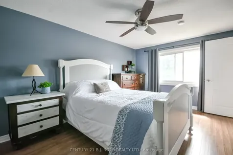 11 Pepler Place Barrie ON L4N 5E3