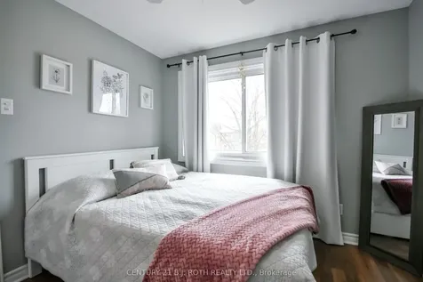 11 Pepler Place Barrie ON L4N 5E3