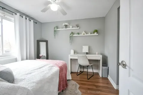 11 Pepler Place Barrie ON L4N 5E3