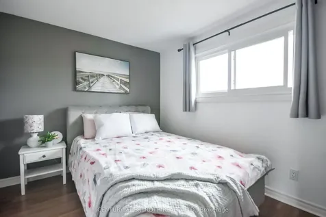 11 Pepler Place Barrie ON L4N 5E3