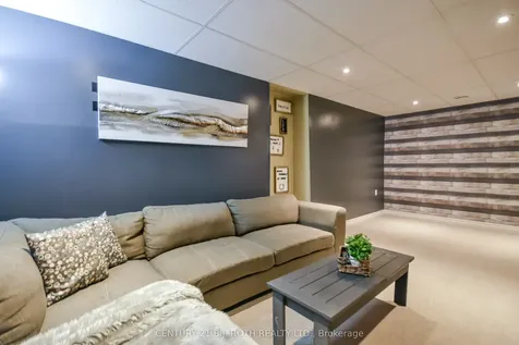 11 Pepler Place Barrie ON L4N 5E3