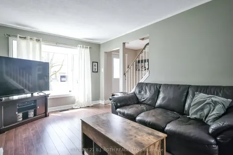 11 Pepler Place Barrie ON L4N 5E3