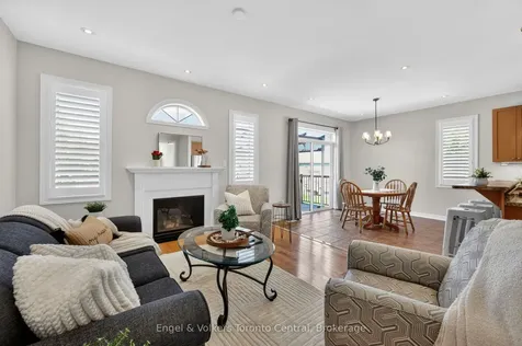 48 Oriole Crescent Wasaga Beach ON L9Z 1A9