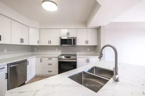 20 Kelly Place Barrie ON L4N 8N2