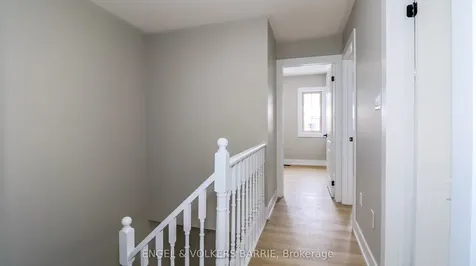 20 Kelly Place Barrie ON L4N 8N2