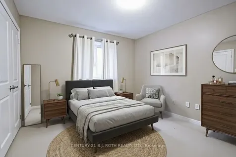 5 Cypress Point Street Barrie ON L4N 6J9