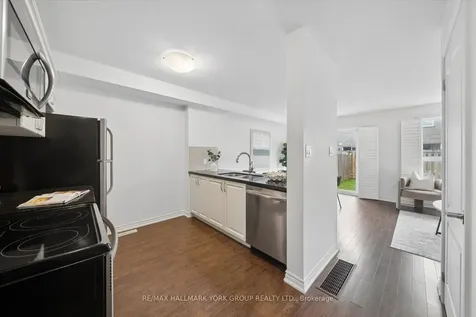 50 Southwoods Crescent Barrie ON L4N 9P8