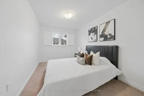 50 Southwoods Crescent Barrie ON L4N 9P8