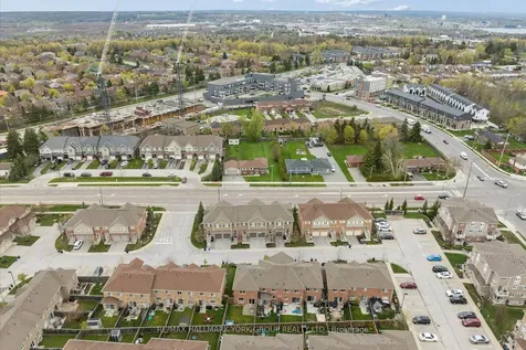 50 Southwoods Crescent Barrie ON L4N 9P8