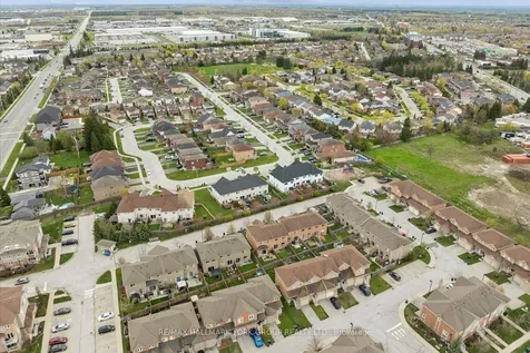 50 Southwoods Crescent Barrie ON L4N 9P8