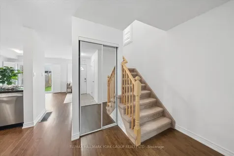 50 Southwoods Crescent Barrie ON L4N 9P8