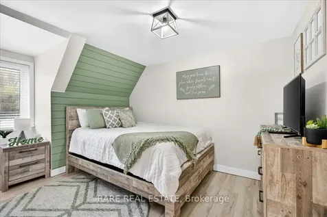 2570 Creemore Avenue Clearview ON L0M 1N0