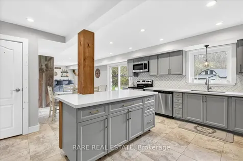 2570 Creemore Avenue Clearview ON L0M 1N0