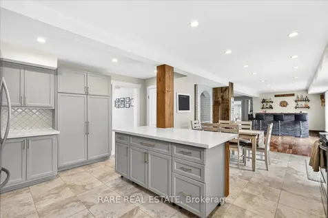2570 Creemore Avenue Clearview ON L0M 1N0